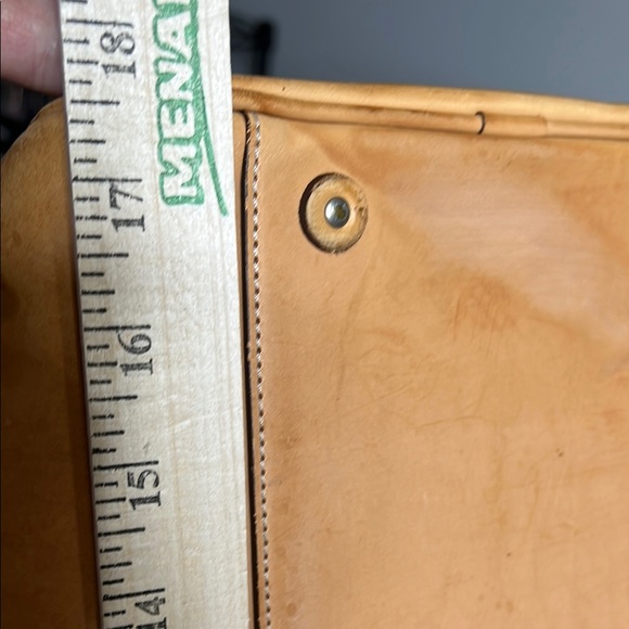 Coach signature Red and Tan Vachetta leather Travel Bag - Picture 11 of 11